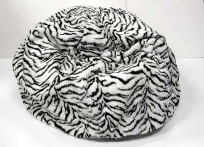 white=20tiger=20floor=20pillow